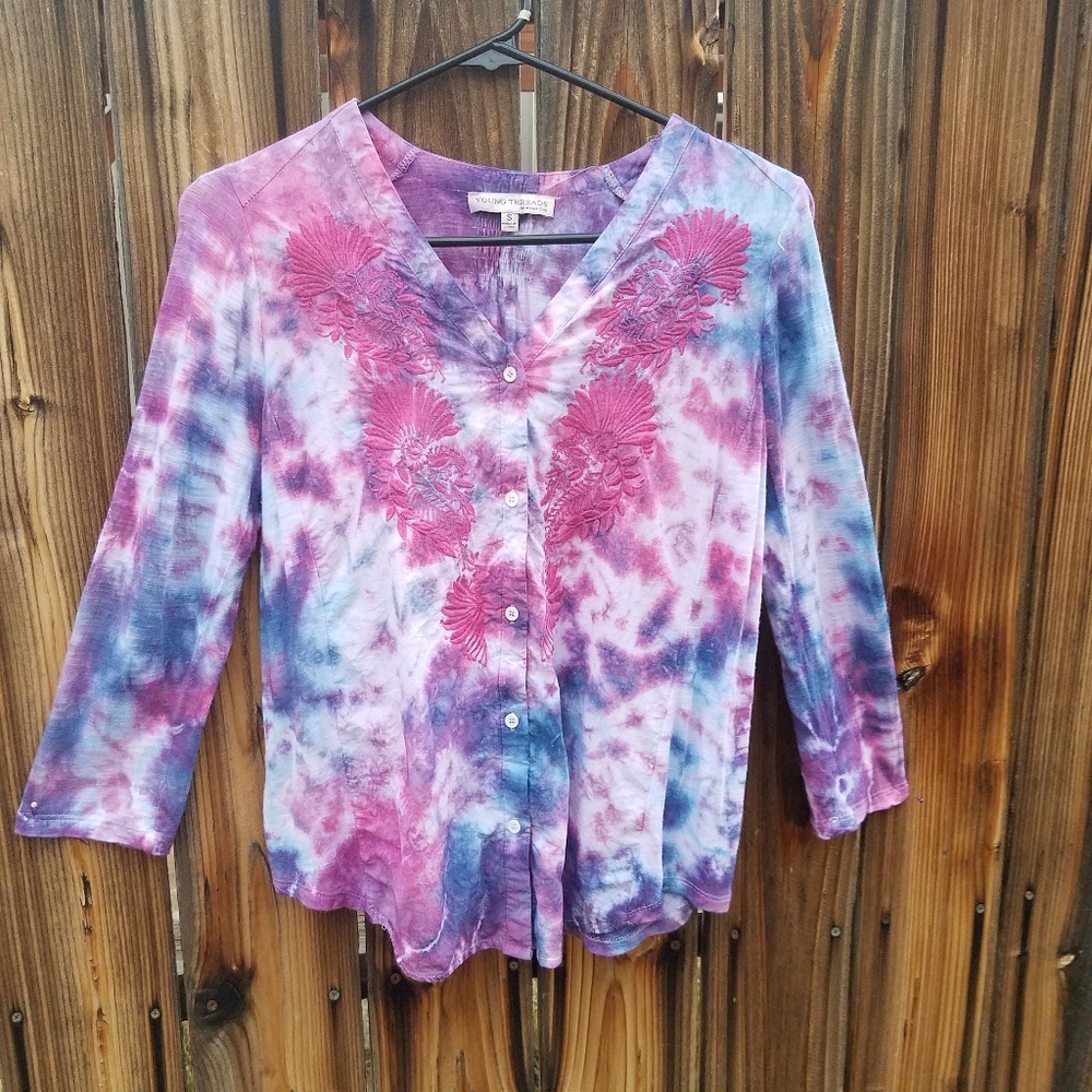 Young threads tie dye embroidered top